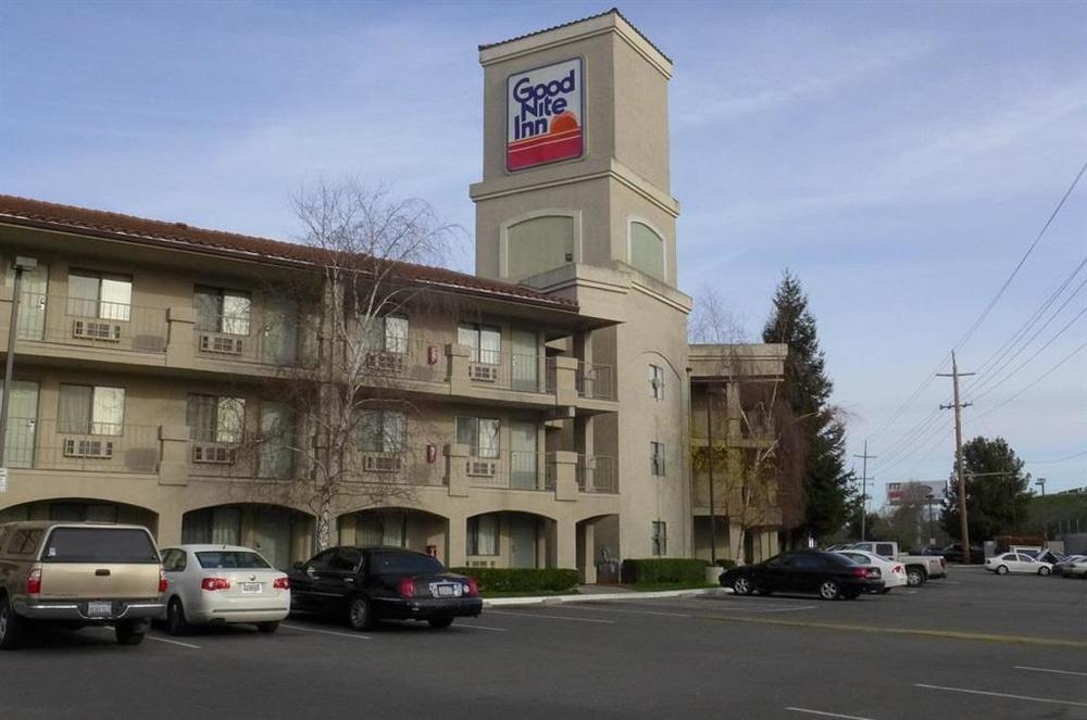 Inn At Rohnert Park Exteriör bild