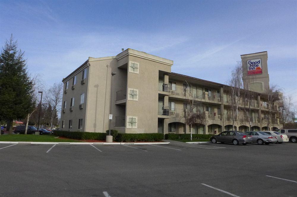 Inn At Rohnert Park Exteriör bild